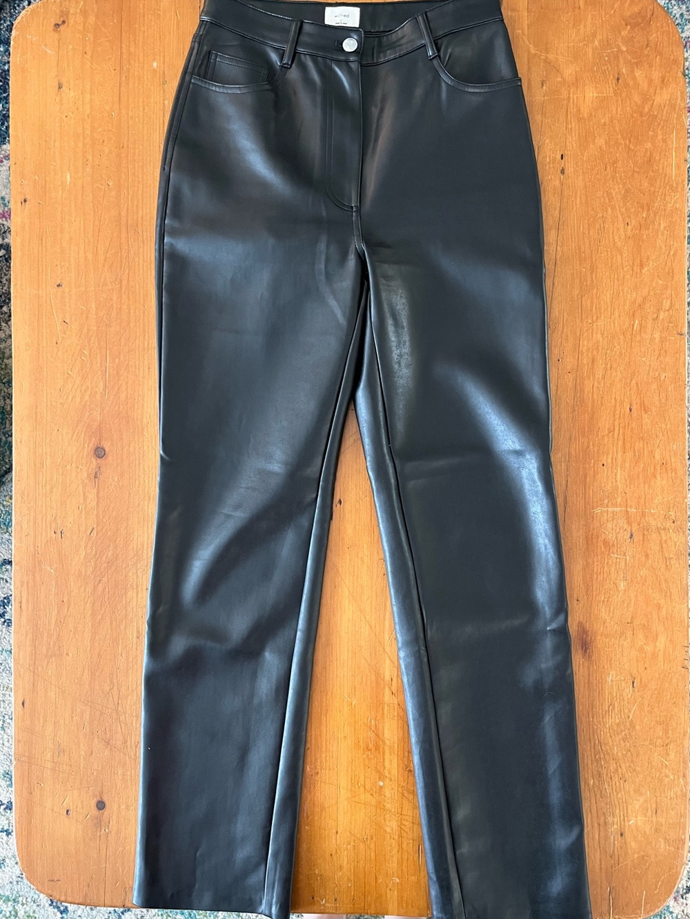 Wilfred Aritzia Faux Vegan Leather Straight Leg Pants Like New Small 32” Inseam